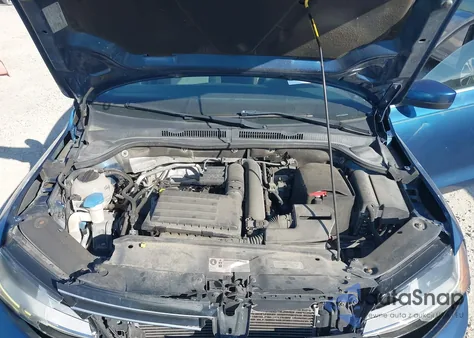 2017 Volkswagen Jetta 1.4T S z USA, uszkodzony, nr VIN 3VW2B7AJ4HM257929